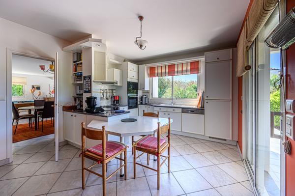 Vente Propriété de luxe St Marc Sur Mer 7 Pièces 208 m²