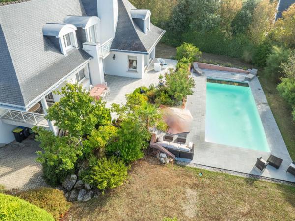 Vente Propriété de luxe St Marc Sur Mer 7 Pièces 208 m²