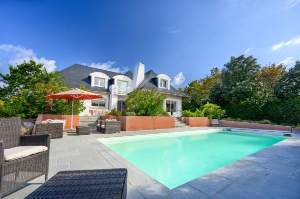 Vente Propriété de luxe St Marc Sur Mer 7 Pièces 208 m²