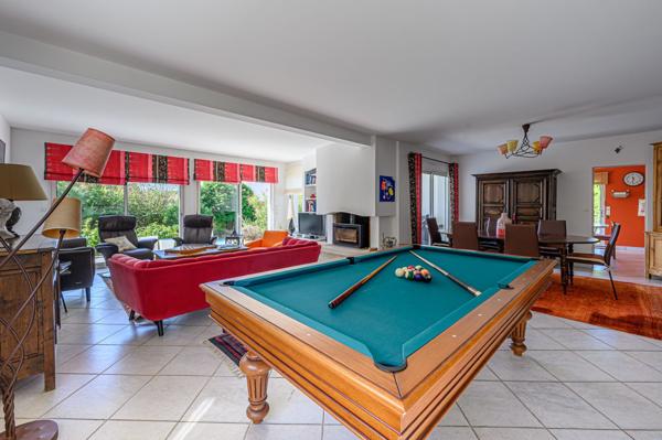Vente Propriété de luxe St Marc Sur Mer 7 Pièces 208 m²