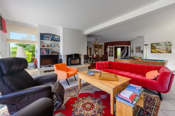 Vente Propriété de luxe St Marc Sur Mer 7 Pièces 208 m²
