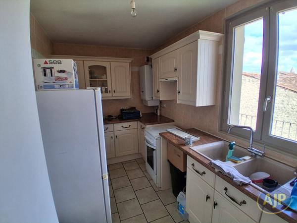 Location appartement Saintes : 631 € - AJP Immobilier Saintes