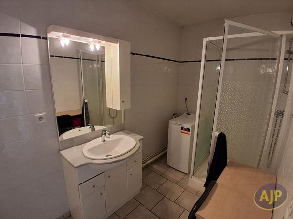 Location appartement Saintes : 631 € - AJP Immobilier Saintes