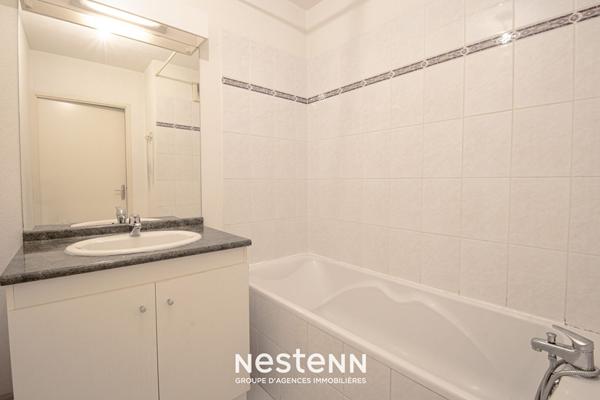 TOULOUSE - Quartier Saint Simon - Appartement T2 en rez-de-jardin avec deux places de parking