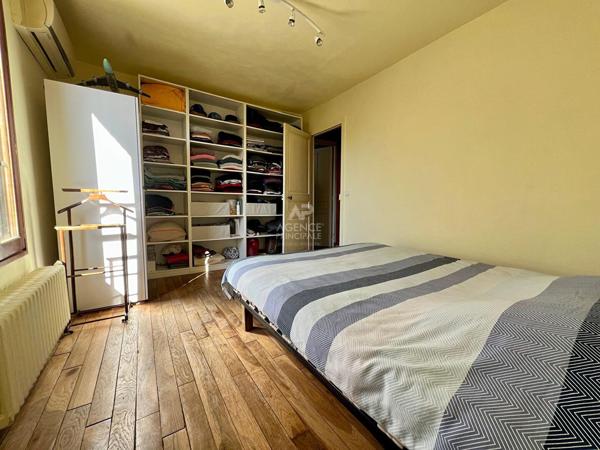 HOUILLES 5' DE LA GARE A PIED 549 000 € - Référence  7272