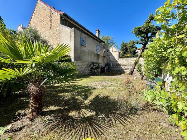 HOUILLES 5' DE LA GARE A PIED 549 000 € - Référence  7272