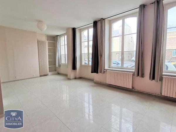 Appartement à louer 4 pièces 109.66m²