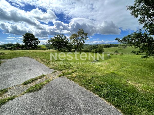 A VENDRE - EXCLUSIVITÉ - ENSEMBLE DE CARACTÈRE 308 m² AVEC VUE PYRÉNÉES !