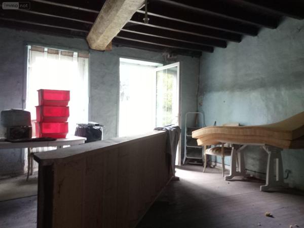 Maison rurale à vendre à Villaines-la-Juhel en Mayenne (53700), ref : 1328