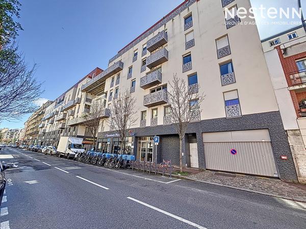 ISSY LES MOULINEAUX - AVENUE VICTOR CRESSON - Double emplacement de parking en sous-sol