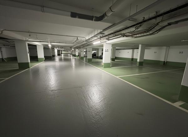 ISSY LES MOULINEAUX - AVENUE VICTOR CRESSON - Double emplacement de parking en sous-sol