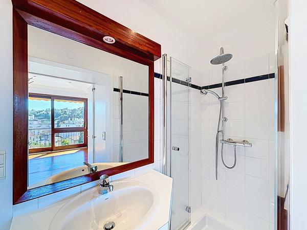 Appartement 3 pièces ? 77 m² ? Vue mer panoramique ? Nice Chambrun