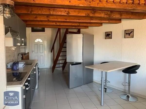 Appartement à louer 1 pièce 42.12m² Istres (13800)