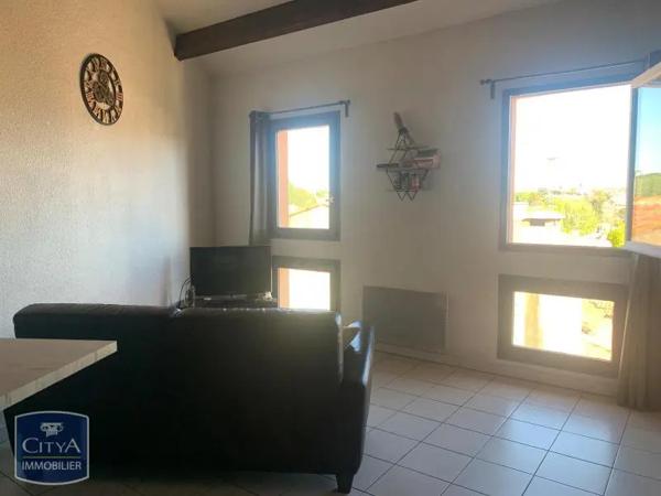 Appartement à louer 1 pièce 42.12m² Istres (13800)