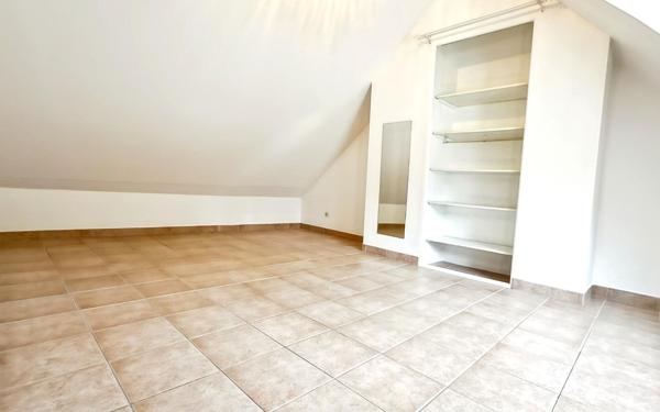 Appartement à louer    2 pièces • 65,61 m2 Le Perray-en-Yvelines