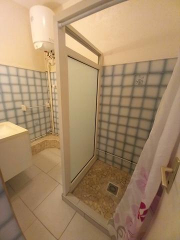 Appartement à louer    2 pièces • 45 m2 Le Gosier