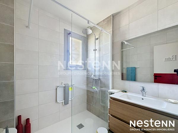 Maison d'architecte a vendre avec garage sur Auch 122 m2  4 chambres