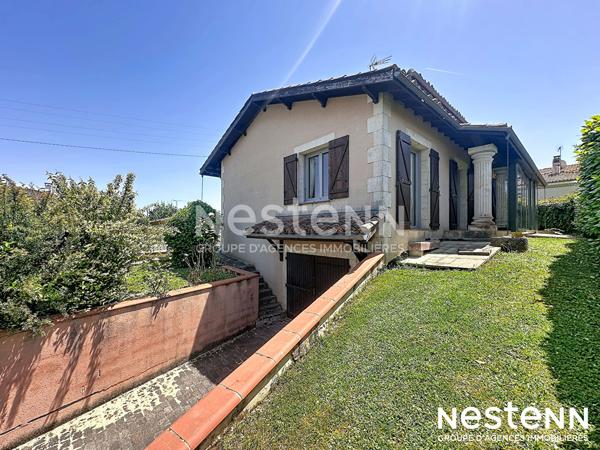 Maison d'architecte a vendre avec garage sur Auch 122 m2  4 chambres