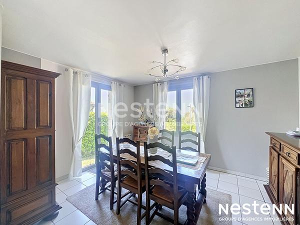 Maison d'architecte a vendre avec garage sur Auch 122 m2  4 chambres