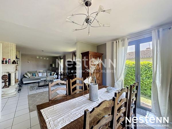 Maison d'architecte a vendre avec garage sur Auch 122 m2  4 chambres