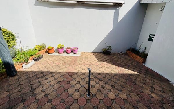 Maison à vendre    5 pièces • 104 m2 Saint-Quentin