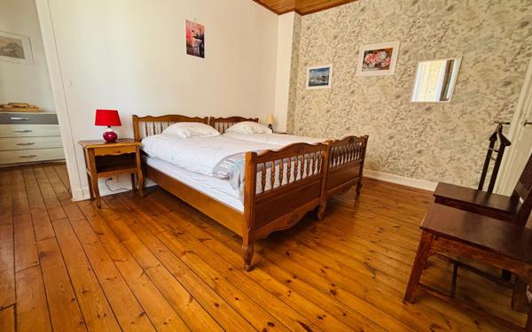 Maison à vendre    5 pièces • 104 m2 Saint-Quentin