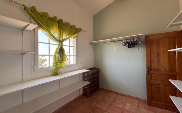 Maison à vendre    5 pièces •  Saint-Nazaire-d'Aude