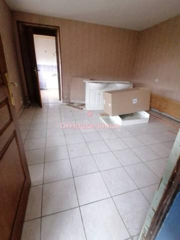 Immeuble à vendre 11 pièces de 400 m²