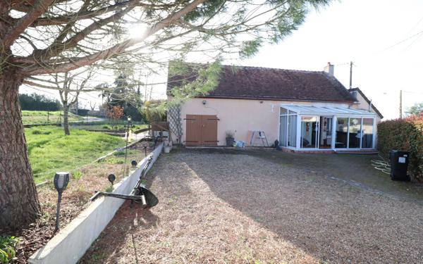 Maison à vendre    2 pièces •  Neuvy-sur-Loire