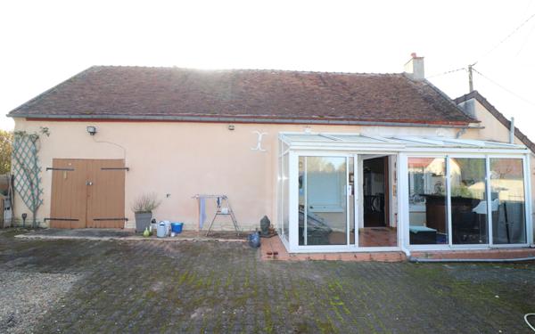 Maison à vendre    2 pièces •  Neuvy-sur-Loire