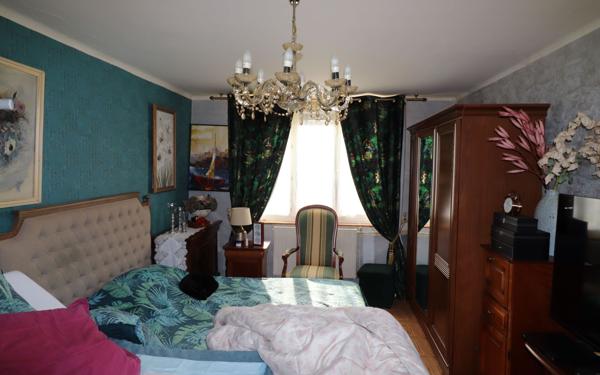 Maison à vendre    2 pièces •  Neuvy-sur-Loire