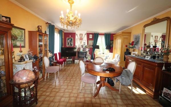 Maison à vendre    2 pièces •  Neuvy-sur-Loire