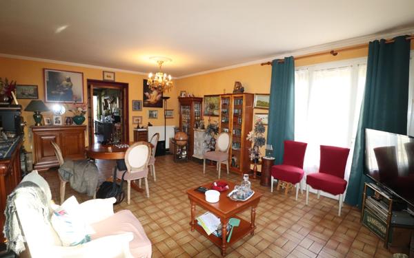 Maison à vendre    2 pièces •  Neuvy-sur-Loire