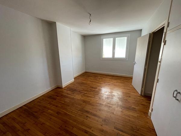 Appartement Centre Ville de Maurs