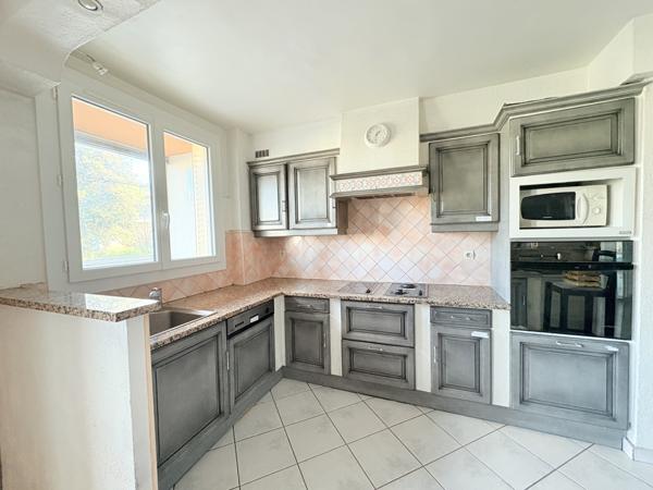 Marseille (13009) APPARTEMENT 3 PIECES 80m2 dans le 9EME / SOUS OFFRE