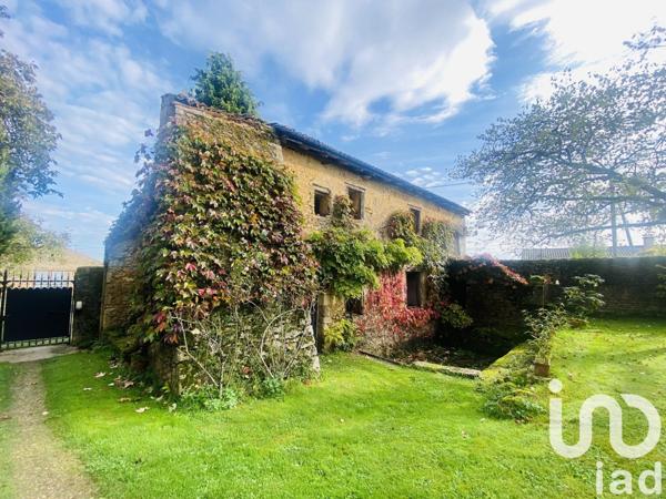 Maison 9 pièces de 374 m² à Poitiers (86000)