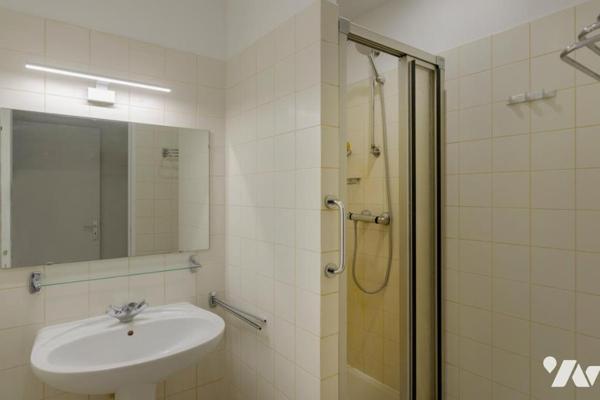 PARIS 5 / MONGE - APPARTEMENT 4 PIÈCES TERRASSE 40M² VUE EXCEPTIONNELLE SUR VERDURE + PARKING + CAVE