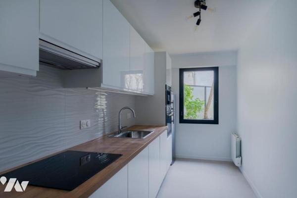 PARIS 5 / MONGE - APPARTEMENT 4 PIÈCES TERRASSE 40M² VUE EXCEPTIONNELLE SUR VERDURE + PARKING + CAVE