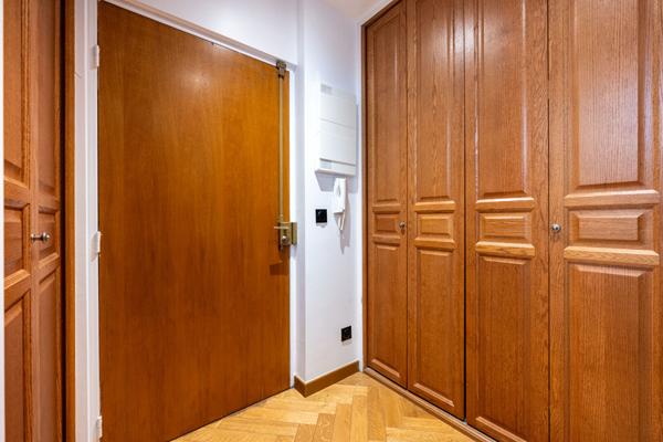 MAGNIFIQUE STUDIO DERNIER ÉTAGE PLEIN SUD !