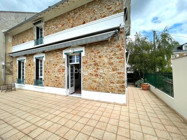 Maison en pierre de 190 m²