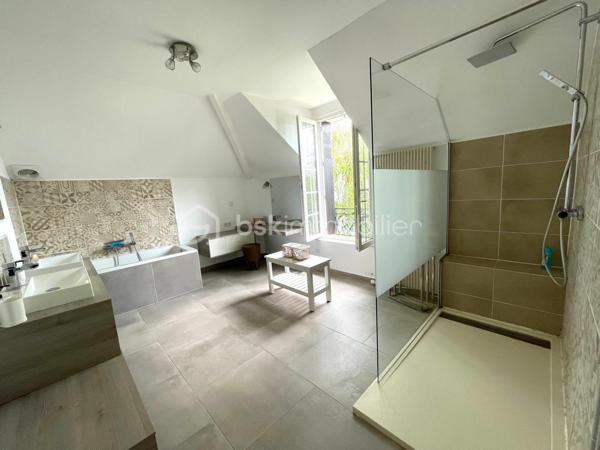 Maison en pierre de 190 m²