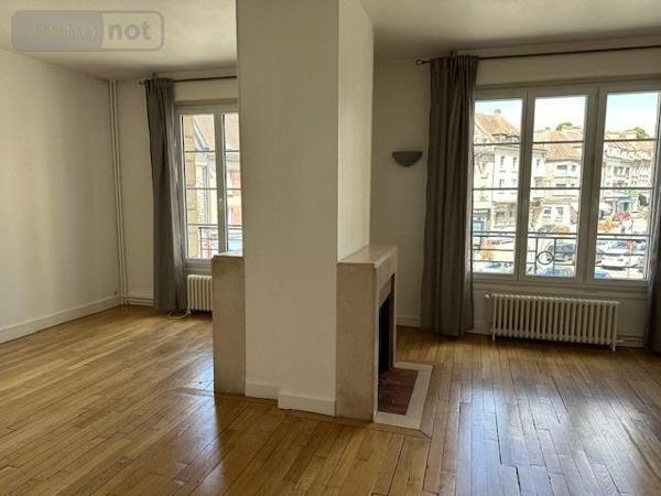 Appartement à louer à Neufchâtel-en-Bray en Seine-Maritime (76270), ref : L160
