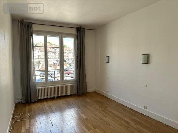 Appartement à louer à Neufchâtel-en-Bray en Seine-Maritime (76270), ref : L160