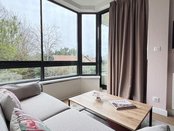 La baule (44500) La Baule – Esplanade Benoît | Àccès direct à la plage- Joli T2 - box fermé et sécurisé