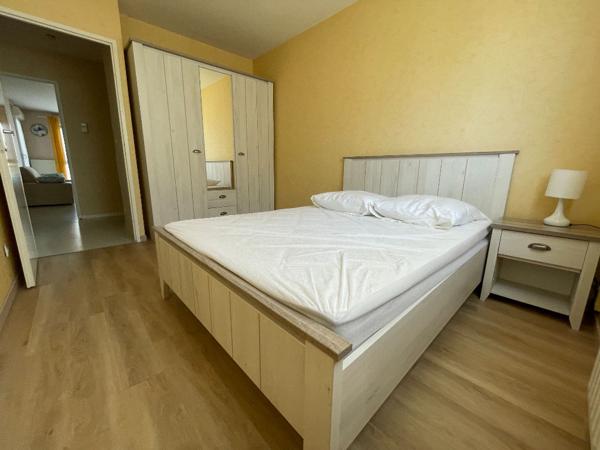 T3 Meuble avec une terrasse et place de parking ILE DE NANTES