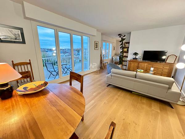 Appartement 4 pièce(s) hyper centre 555 000 € **  - Référence  13618
