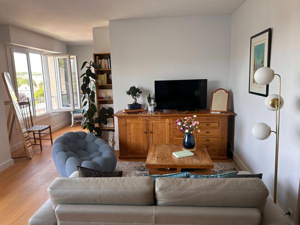 Appartement 4 pièce(s) hyper centre 555 000 € **  - Référence  13618