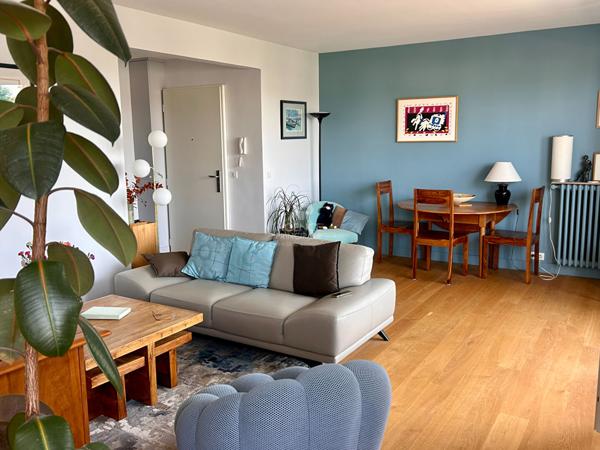 Appartement 4 pièce(s) hyper centre 555 000 € **  - Référence  13618
