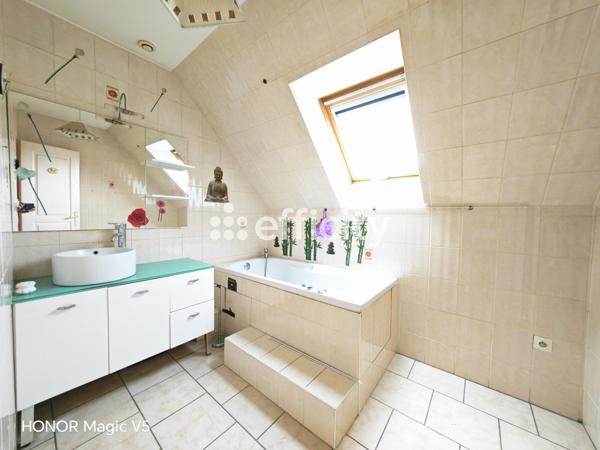 Maison 6 pièces - 177 m²