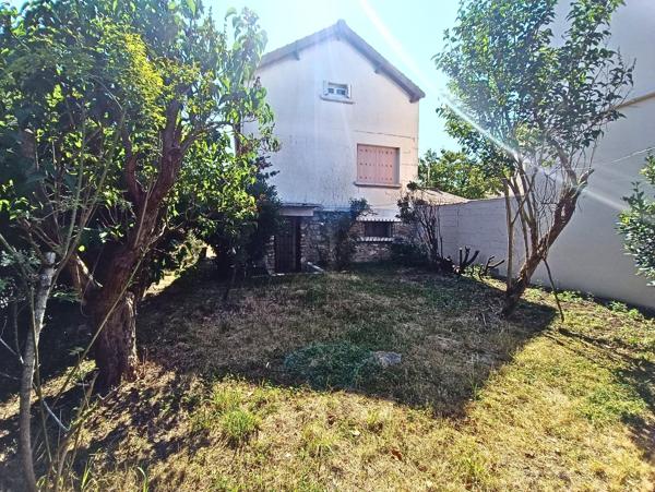 Familles XL, entrepreneurs ou travailleurs à domicile seront ravis par cette maison qui offre multitude de possibilités.
